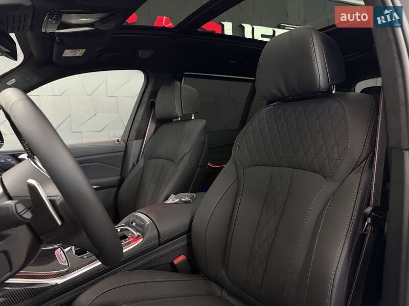 Внедорожник / Кроссовер BMW X7 2025 в Тернополе