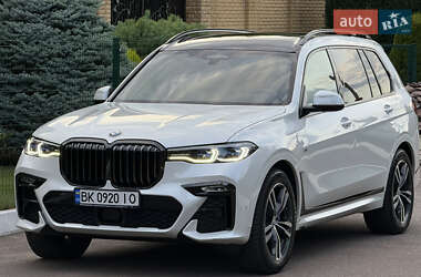 Внедорожник / Кроссовер BMW X7 2021 в Ровно