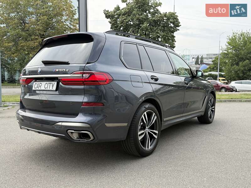 Внедорожник / Кроссовер BMW X7 2022 в Киеве