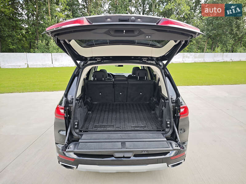 Внедорожник / Кроссовер BMW X7 2019 в Ковеле фото 37 Внедорожник / Кроссовер BMW X7 2019 в Ковеле