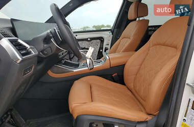 Внедорожник / Кроссовер BMW X7 2024 в 