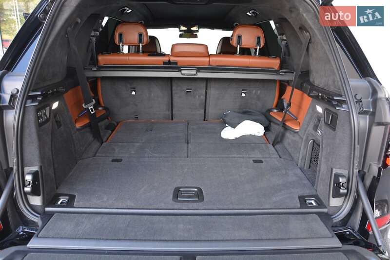 Позашляховик / Кросовер BMW X7 2024 в Києві