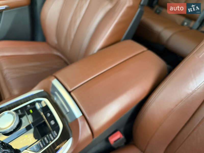 Внедорожник / Кроссовер BMW X7 2021 в Львове фото 49 Внедорожник / Кроссовер BMW X7 2021 в Львове
