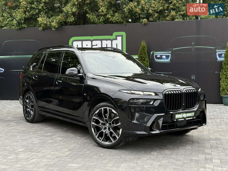 Внедорожник / Кроссовер BMW X7 2022 в Киеве