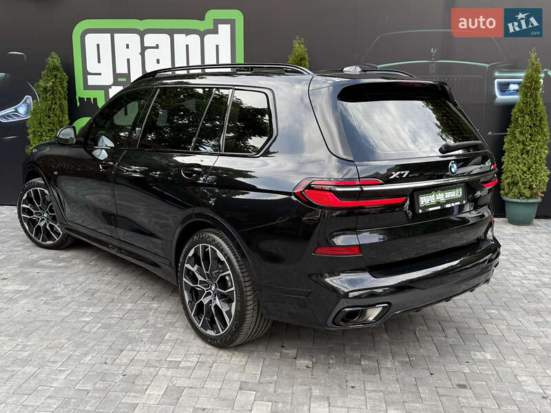 Внедорожник / Кроссовер BMW X7 2022 в Киеве