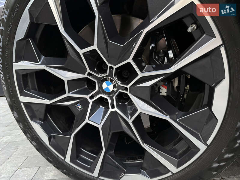 Внедорожник / Кроссовер BMW X7 2022 в Киеве