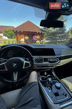 Внедорожник / Кроссовер BMW X7 2019 в 