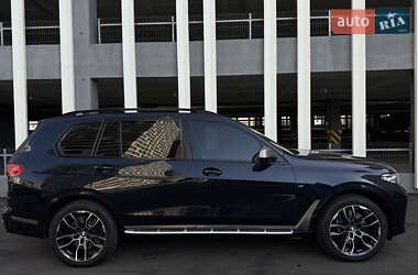Позашляховик / Кросовер BMW X7 2021 в Києві