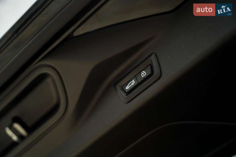 Позашляховик / Кросовер BMW X7 2022 в Чернівцях