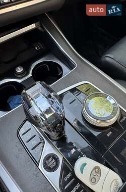 Позашляховик / Кросовер BMW X7 2020 в 