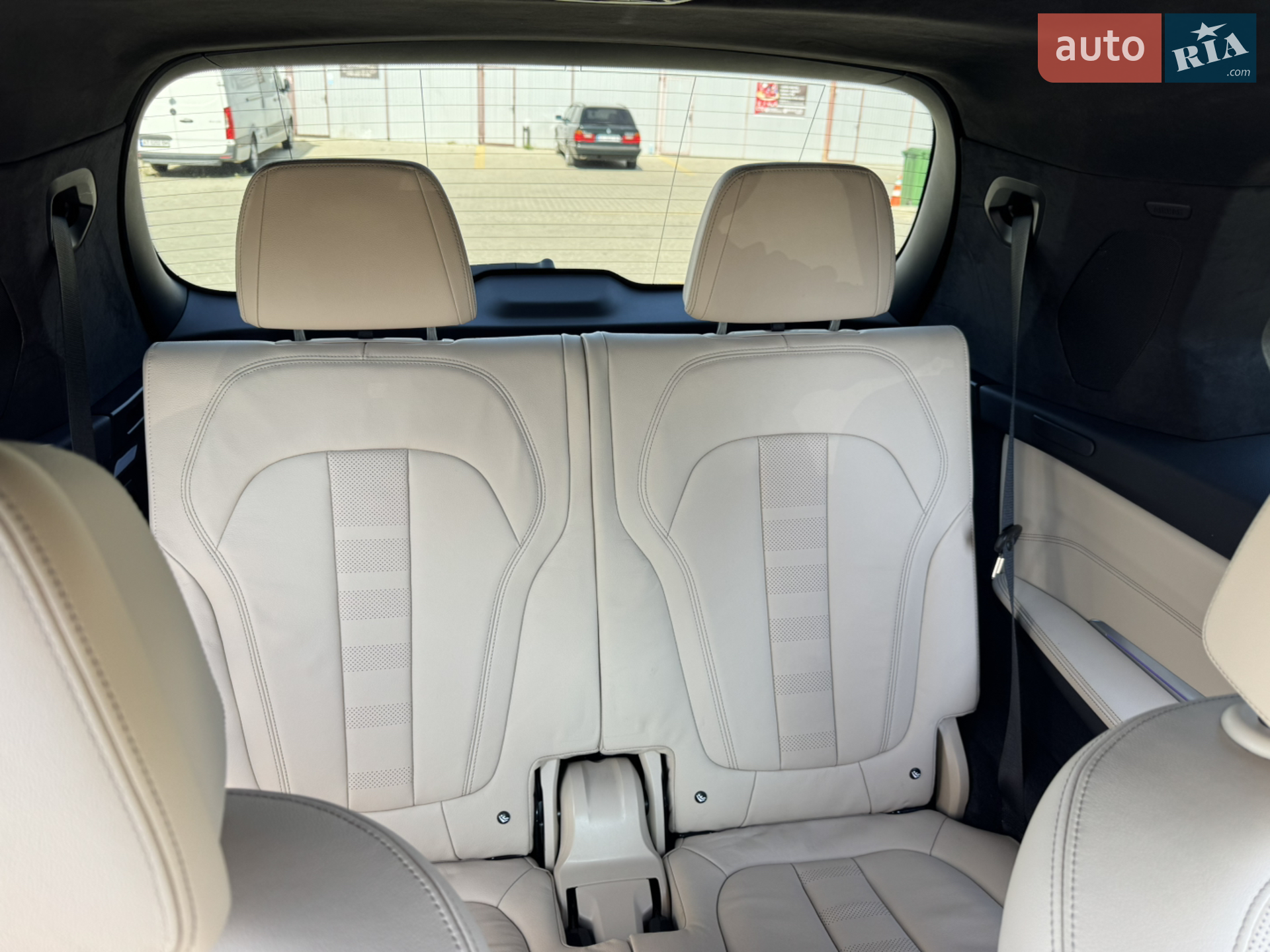 2021 BMW X7 - мініатюра 22