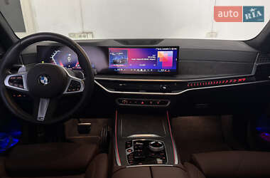 Внедорожник / Кроссовер BMW X7 2024 в 
