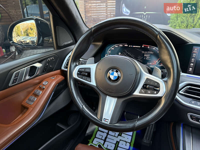 Внедорожник / Кроссовер BMW X7 2020 в Киеве