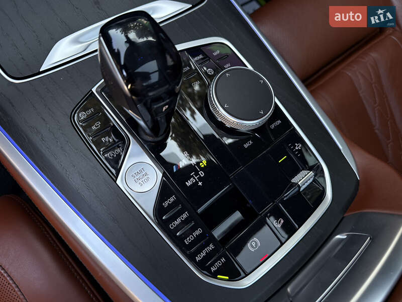 Внедорожник / Кроссовер BMW X7 2020 в Киеве