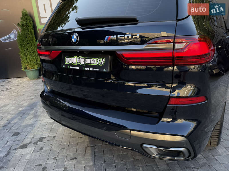 Внедорожник / Кроссовер BMW X7 2020 в Киеве