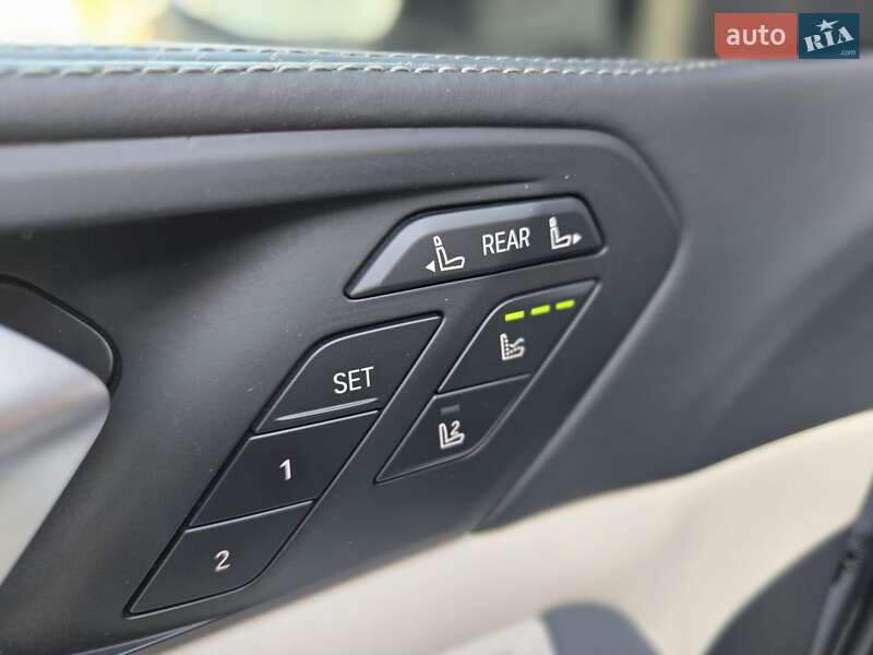 Позашляховик / Кросовер BMW X7 2023 в Одесі фото 22 Позашляховик / Кросовер BMW X7 2023 в Одесі