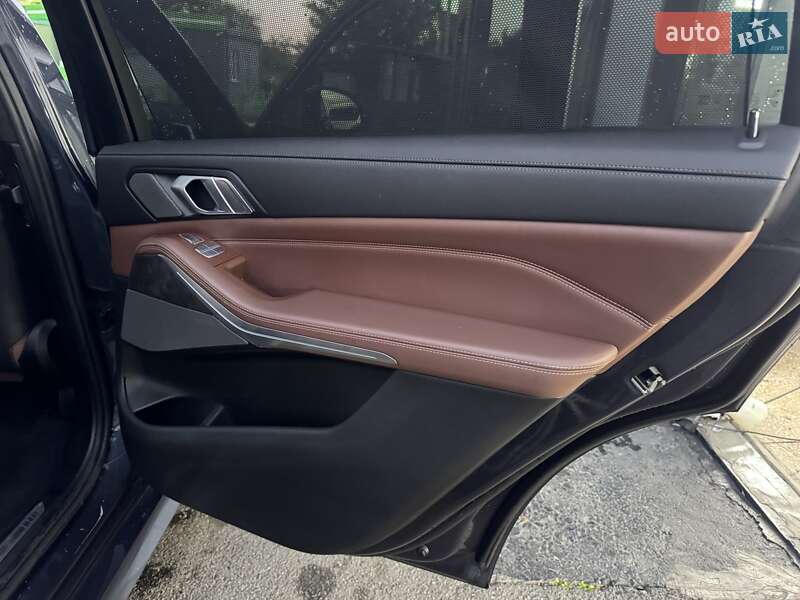 Позашляховик / Кросовер BMW X7 2020 в Тернополі