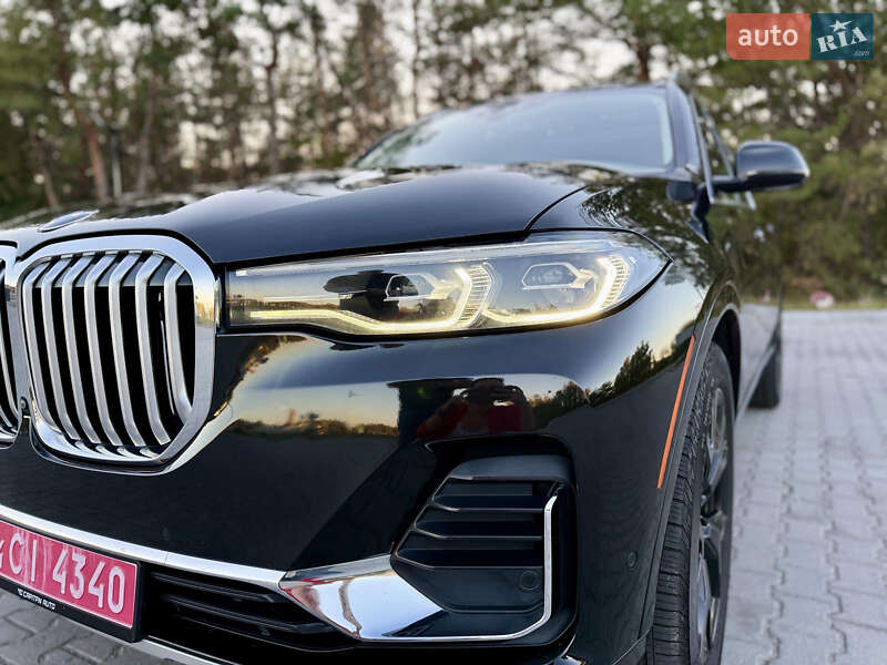 Внедорожник / Кроссовер BMW X7 2020 в Днепре