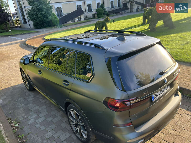 Внедорожник / Кроссовер BMW X7 2021 в Сарнах фото 12 Внедорожник / Кроссовер BMW X7 2021 в Сарнах