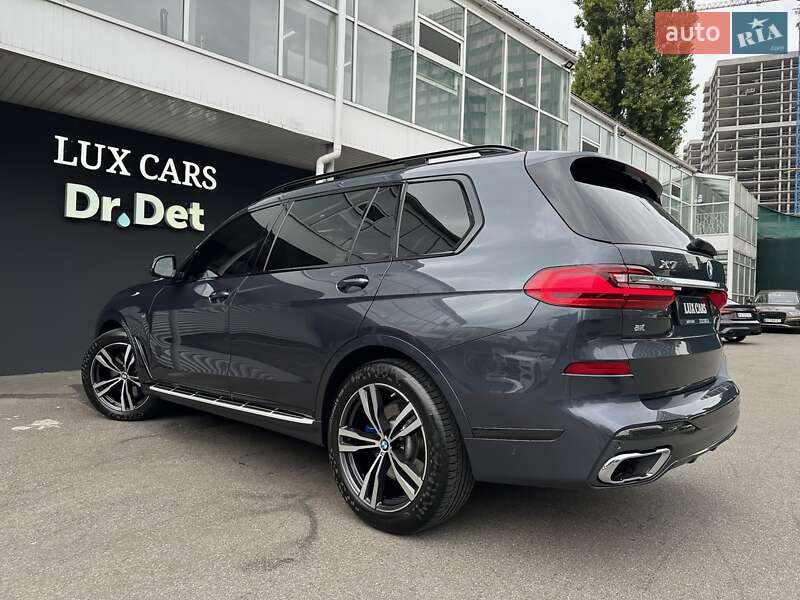 Внедорожник / Кроссовер BMW X7 2020 в Киеве