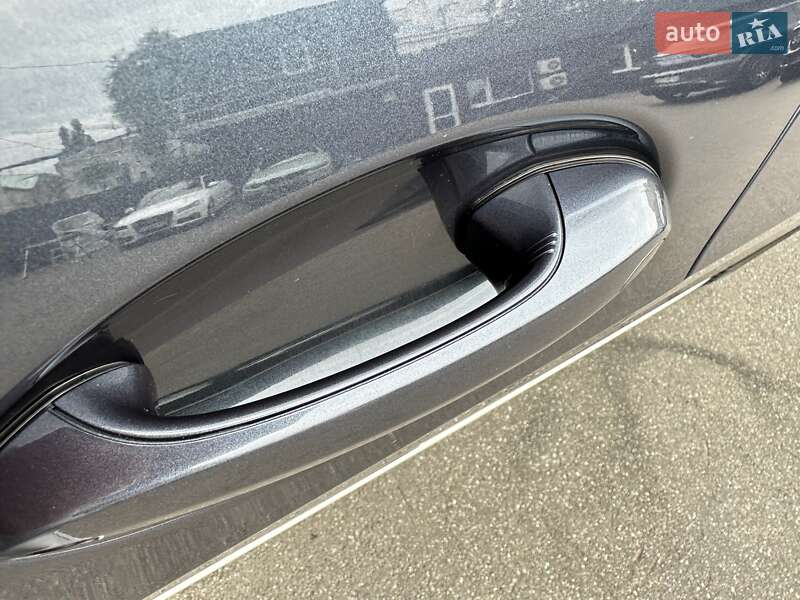 Внедорожник / Кроссовер BMW X7 2020 в Киеве