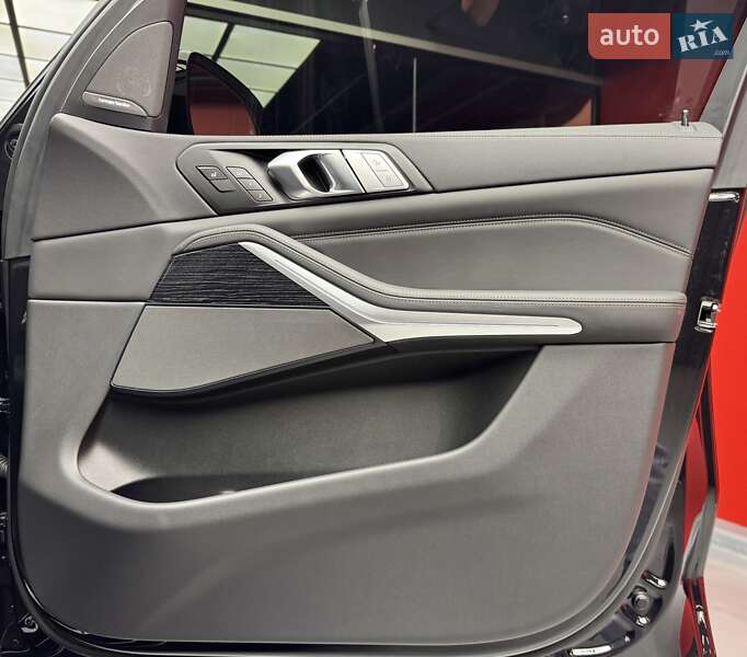 Позашляховик / Кросовер BMW X7 2021 в Києві