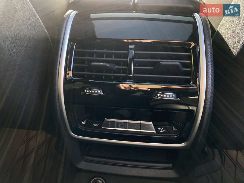 Внедорожник / Кроссовер BMW X7 2019 в Мукачево