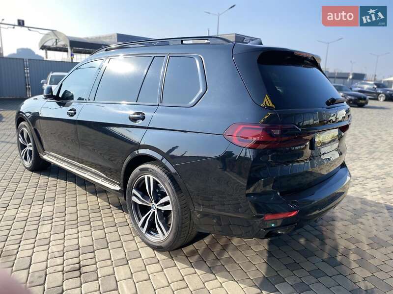 Внедорожник / Кроссовер BMW X7 2019 в Мукачево