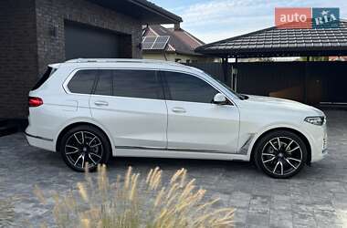 Внедорожник / Кроссовер BMW X7 2020 в Луцке