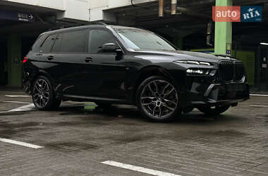 Внедорожник / Кроссовер BMW X7 2025 в 