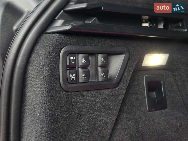 Внедорожник / Кроссовер BMW X7 2022 в Киеве