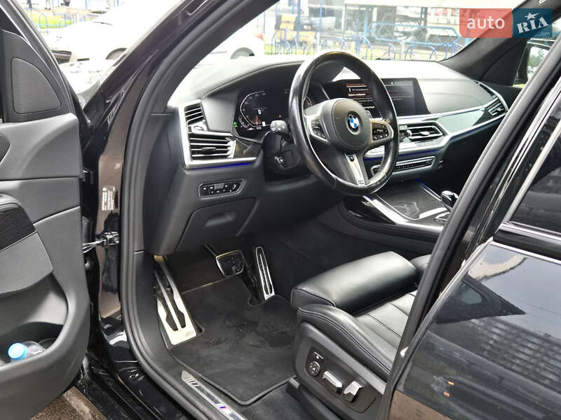 Внедорожник / Кроссовер BMW X7 2022 в Киеве