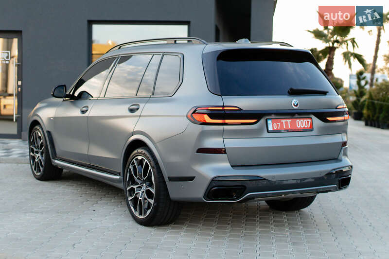Внедорожник / Кроссовер BMW X7 2023 в Мукачево