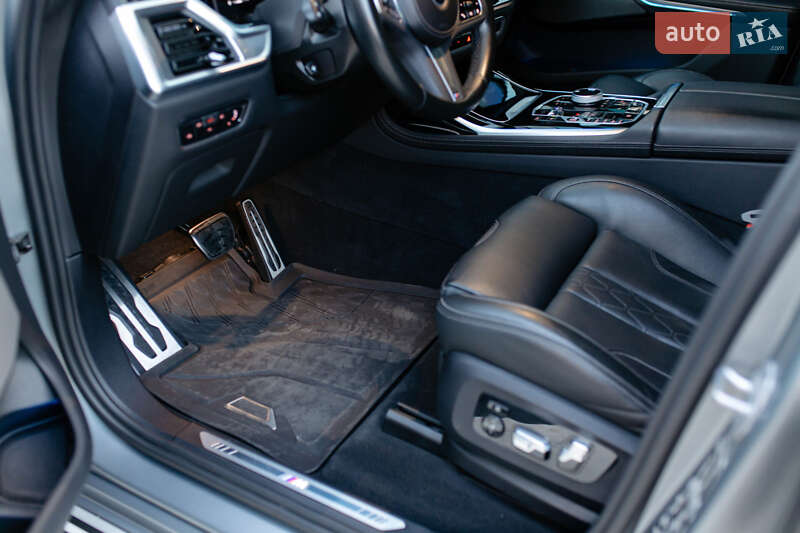 Внедорожник / Кроссовер BMW X7 2023 в Мукачево
