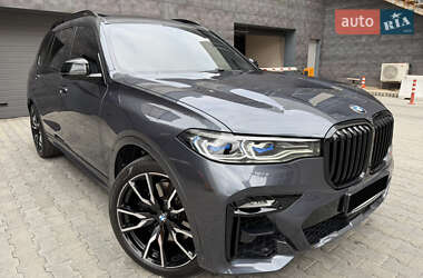 Внедорожник / Кроссовер BMW X7 2022 в 
