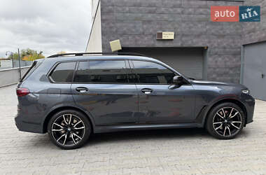 Внедорожник / Кроссовер BMW X7 2022 в 