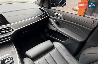 Внедорожник / Кроссовер BMW X7 2022 в 