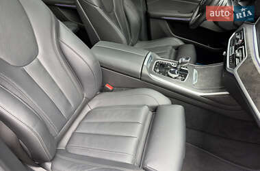 Внедорожник / Кроссовер BMW X7 2022 в 