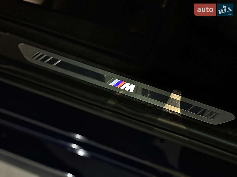 Внедорожник / Кроссовер BMW X7 2023 в Одессе