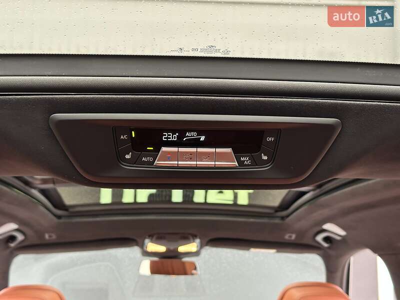 Внедорожник / Кроссовер BMW X7 2022 в Киеве