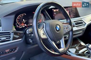 Внедорожник / Кроссовер BMW X7 2020 в 