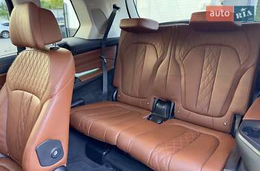Внедорожник / Кроссовер BMW X7 2020 в 