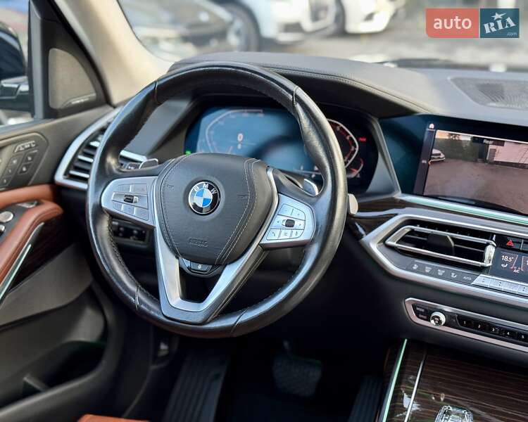 Внедорожник / Кроссовер BMW X7 2020 в Киеве