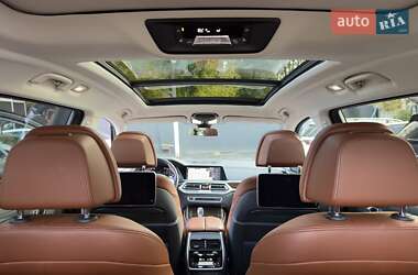 Внедорожник / Кроссовер BMW X7 2020 в 