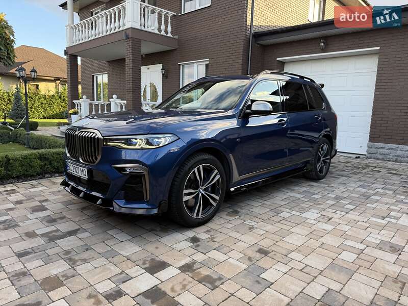 Внедорожник / Кроссовер BMW X7 2020 в Киеве