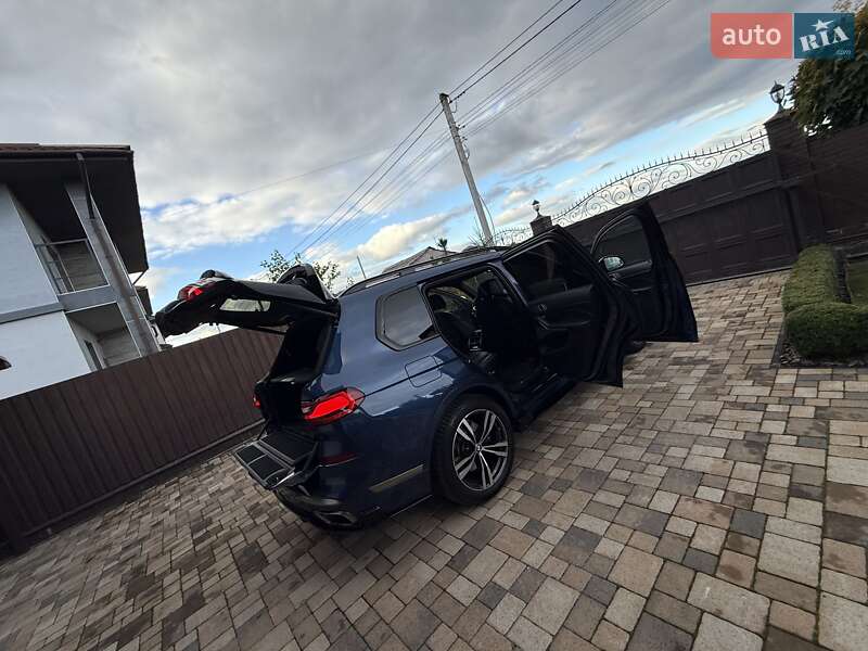 Внедорожник / Кроссовер BMW X7 2020 в Киеве