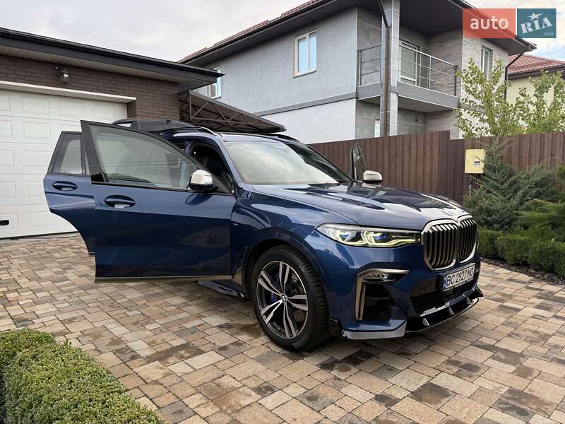 Внедорожник / Кроссовер BMW X7 2020 в Киеве
