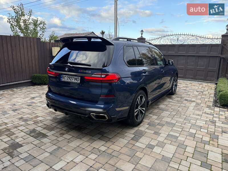 Внедорожник / Кроссовер BMW X7 2020 в Киеве