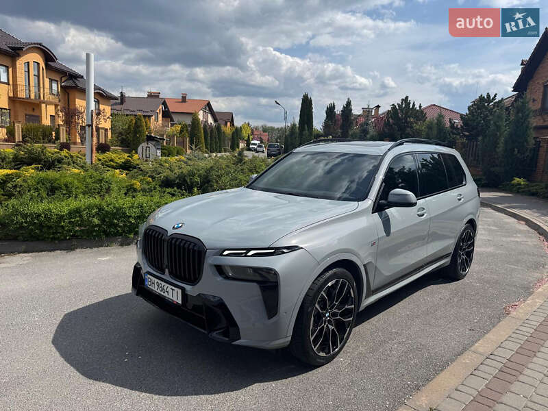 BMW X7 2023