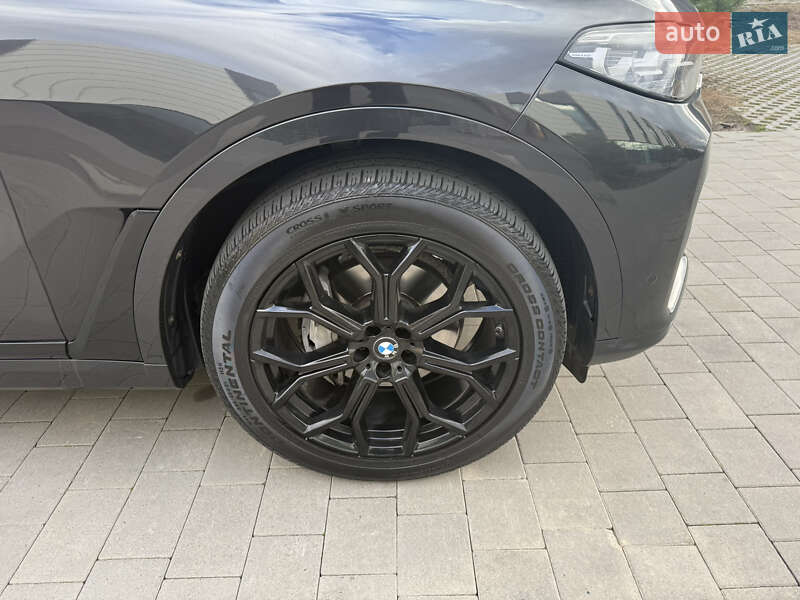 Внедорожник / Кроссовер BMW X7 2019 в Киеве фото 15 Внедорожник / Кроссовер BMW X7 2019 в Киеве